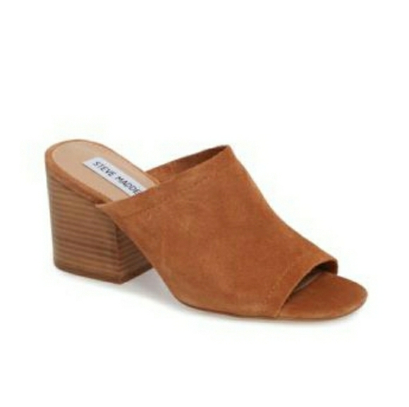 Steve Madden Shoes - Steve Madden (NWOT) Doran sandals